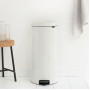 Мусорное ведро с педалью Brabantia NewIcon белое 114748 (30л)