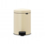 Мусорное ведро с педалью Brabantia NewIcon миндальное 112423 (5л)