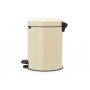 Мусорное ведро с педалью Brabantia NewIcon миндальное 112423 (5л)