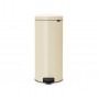 Мусорное ведро с педалью Brabantia NewIcon миндальное 114281 (30л)