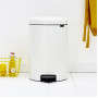 Мусорное ведро с педалью Brabantia NewIcon белое 114243 (20л)