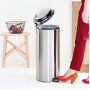 Мусорное ведро с педалью Brabantia NewIcon матовая сталь 111822 (30л)