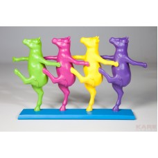 Декоративная фигурка "Танцующие коровы" цветная 34508